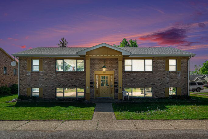 Gallery Image (1 of 15)